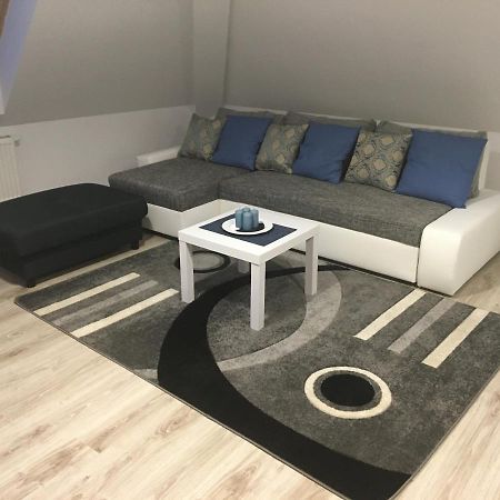 Queen Apartman Debrecen Eksteriør bilde