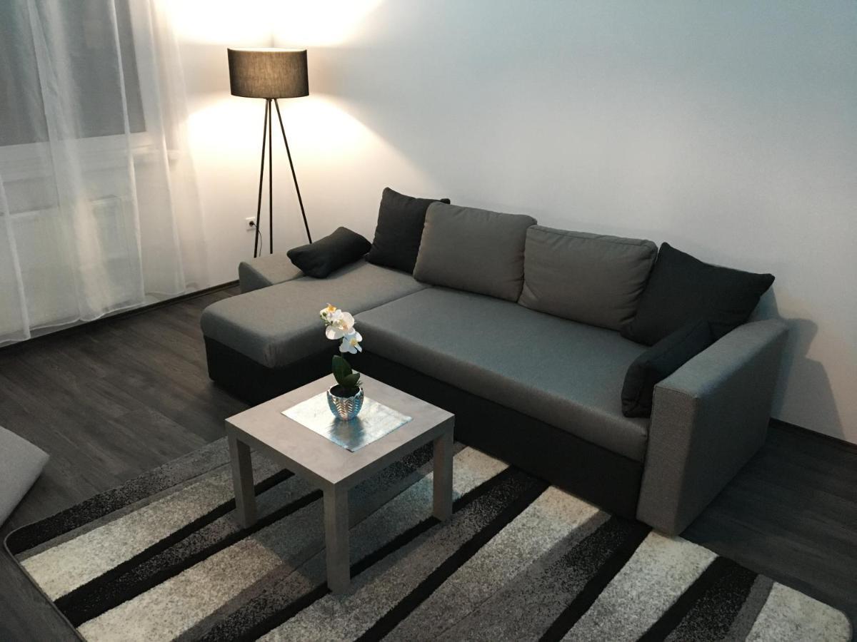 Queen Apartman Debrecen Eksteriør bilde