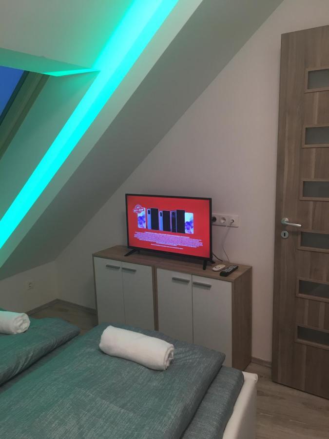 Queen Apartman Debrecen Eksteriør bilde